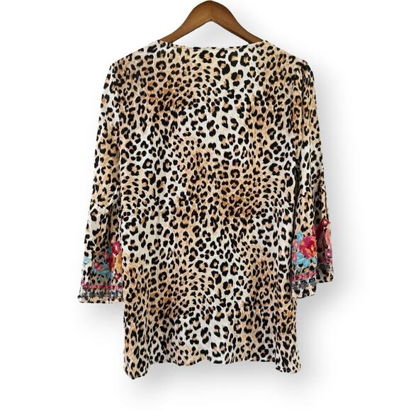 Savanna Jane Leopard Print Floral Embroidered V-Neck Bell Sleeve Tunic Size M - Picture 7 of 11